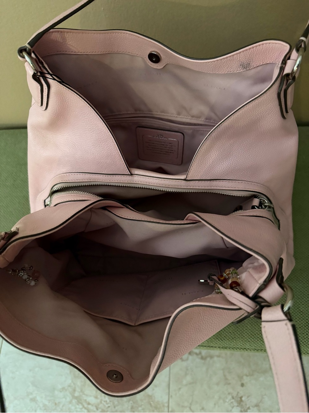 Coach Shoulder Bag - Picture 6 of 7
